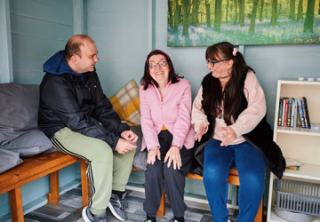 Being a Good Neighbour